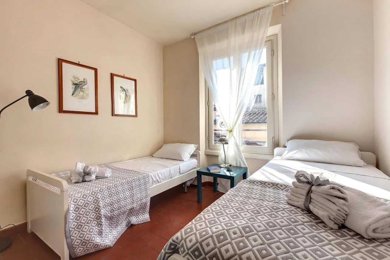 Guendalina Apartment By Mamo Florence