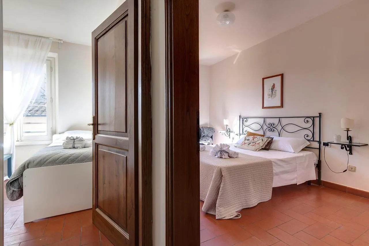 Guendalina Apartment By Mamo Florence